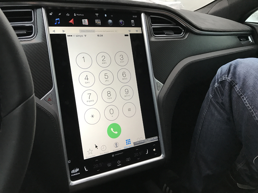 iPhone Tesla